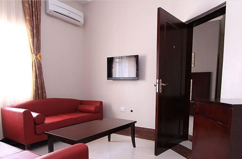 Grandbee Suites Ikeja Quarto foto